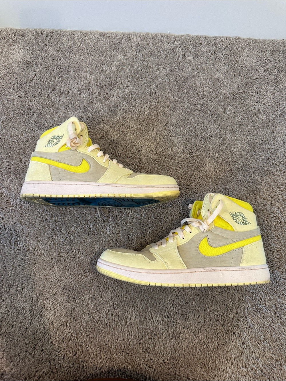 Air Jordan 1 High Zoom Air CMFT 2 Sneakers